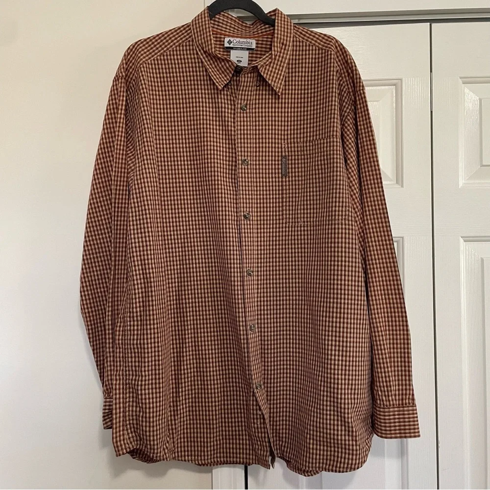 Columbia Long Sleeved Button Down Shirt Burgundy Tan Plaid Size XXL